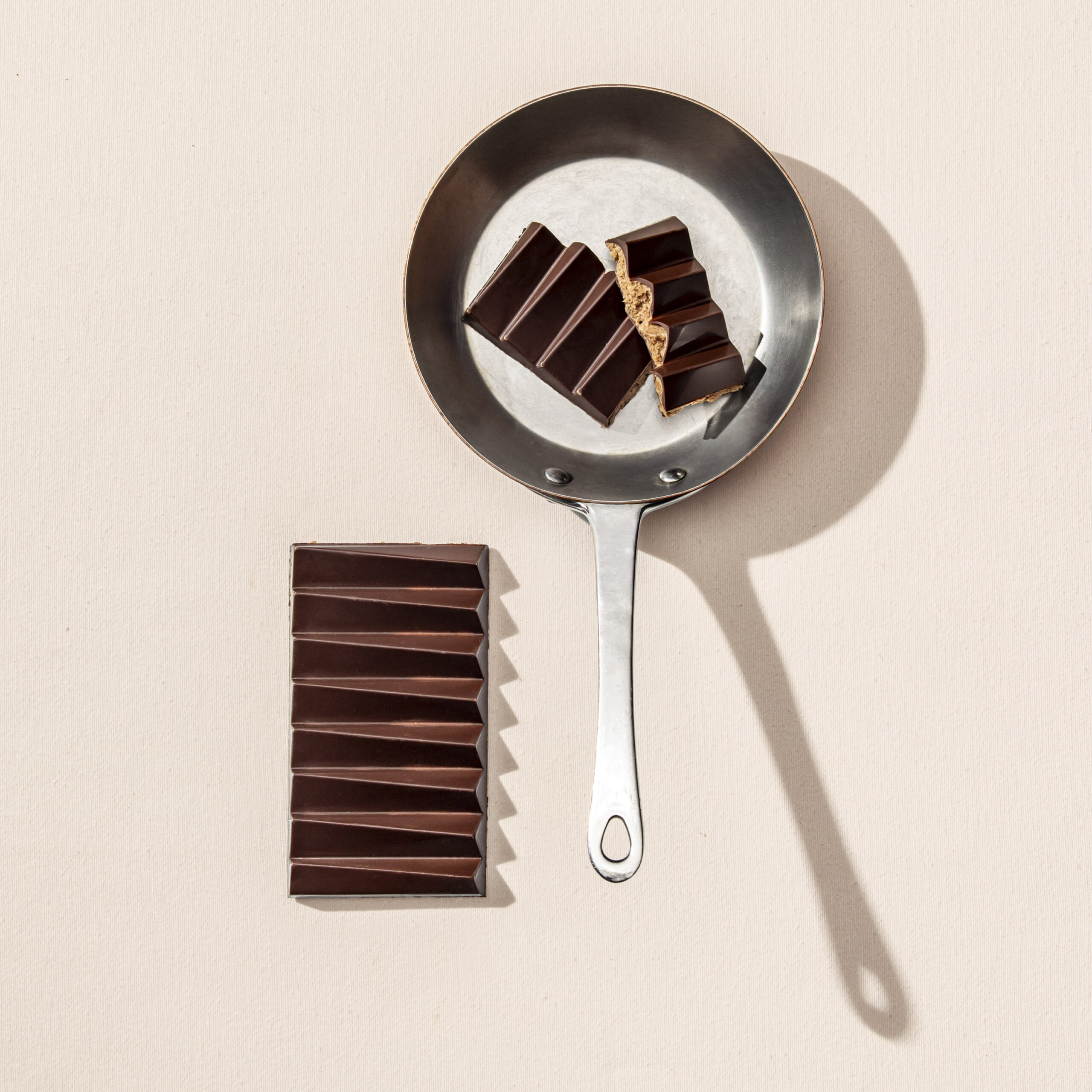 Tablette Noisettes foisonnées - chocolat noir – Image 2